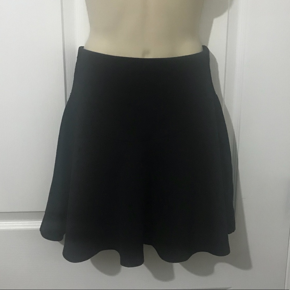 Black skater skirt